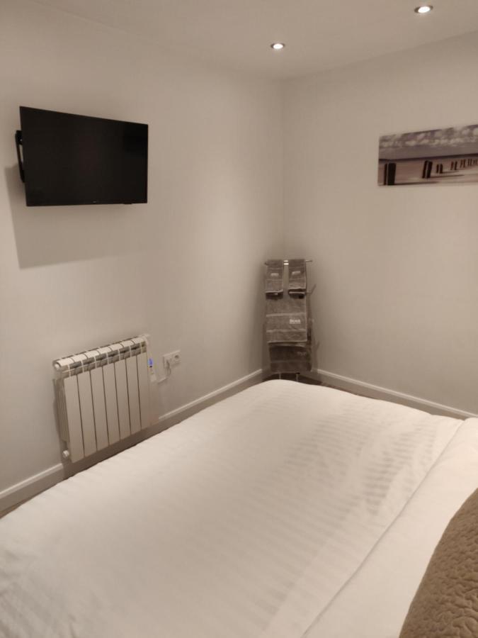 Dobbies Adults Only Boutique Apartment Saint-Marcel-sur-Aude Екстер'єр фото